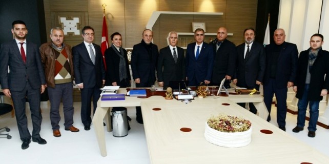 AK Parti Nilüfer Teşkilatı'ndan Bozbey'e sürpriz ziyaret