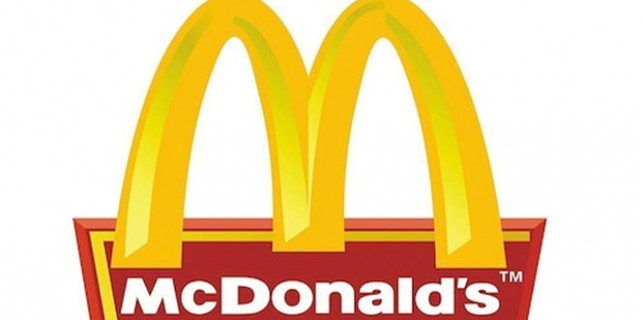 Yemeğin içinden öyle bir şey çıktı ki!