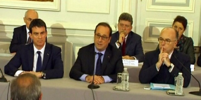 Hollande'dan operasyon açıklaması