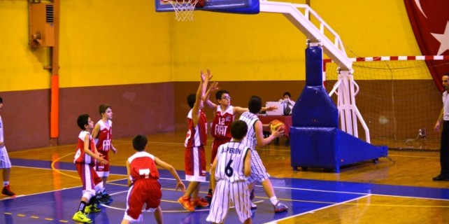 Minikler şov yaptı