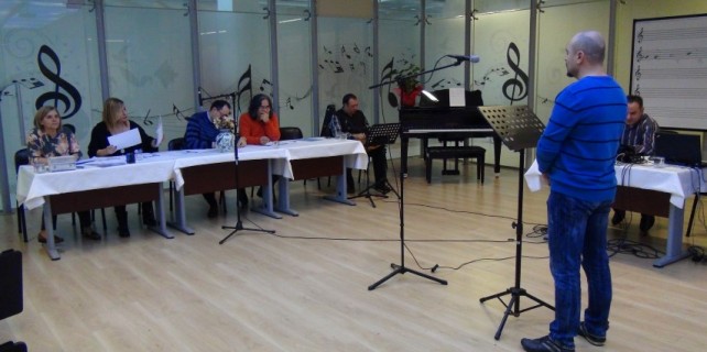 Amatör sanatçılar TRT için yarıştı