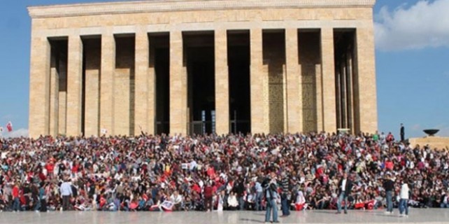 Anıtkabir yenileniyor