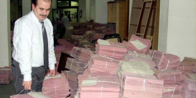 Bursa'nın yarısı icralık