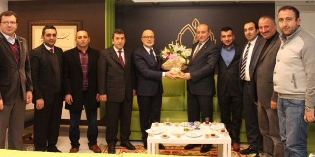 Yılmaz’dan MÜSİAD’a iade-i ziyaret