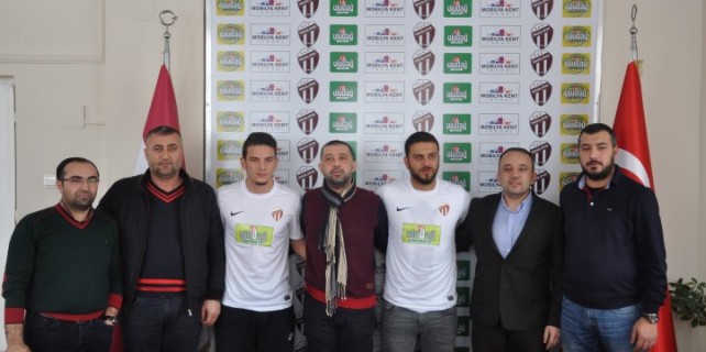 İnegölspor’da çifte imza