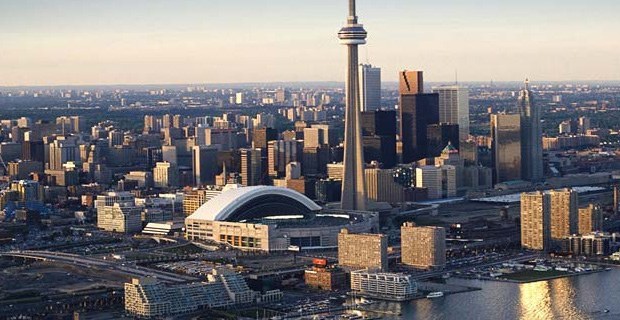 O ülke 285 bin kişiye vatandaşlık veriyor!