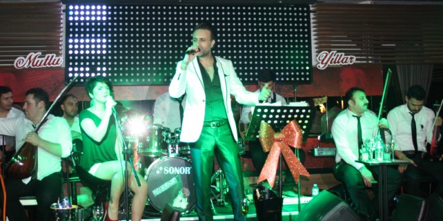 Sahne 2015’e damgasını vuracak