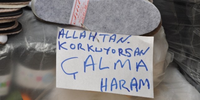 Esnaftan hırsıza not!