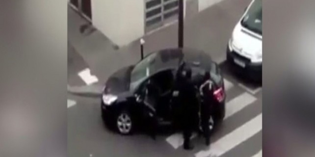 İşte Charlie Hebdo saldırısının yeni görüntüleri