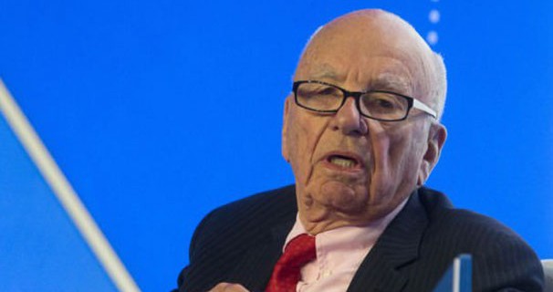 Ünlü medya patronu  geri adım attı