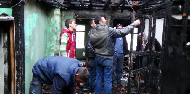 Alevlerin arasında can pazarı