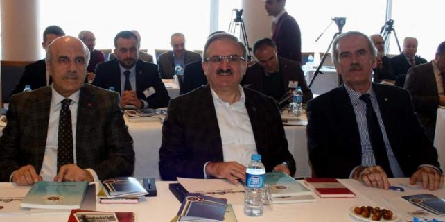 Vali Karaloğlu'ndan paralel yapı itirafı