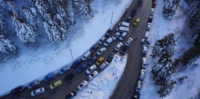 Bakanlık yetkiyi Büyükşehir'e vermemekte ısrarcı