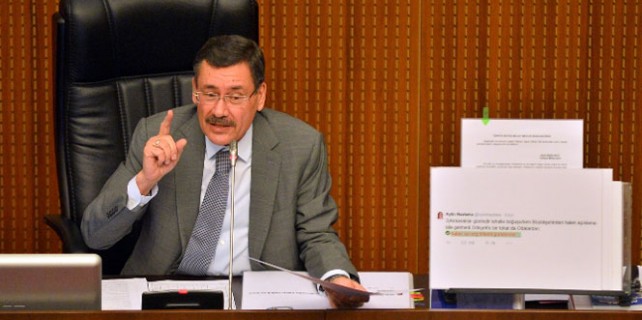 Charlie Hebdo saldırısı için öyle bir iddia ortaya attı ki!