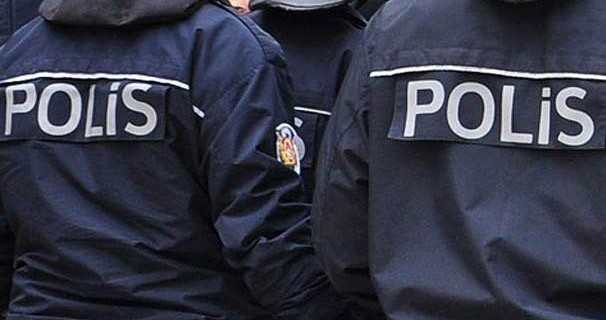 1 komiser, 2 polis açığa alındı