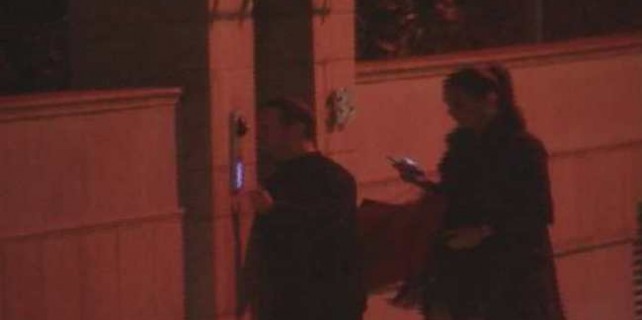 Konserden sonra Cem Yılmaz'a koştu