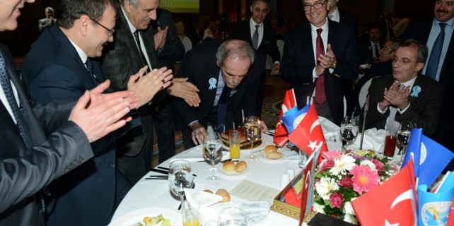 Altepe’ye sürpriz doğum günü