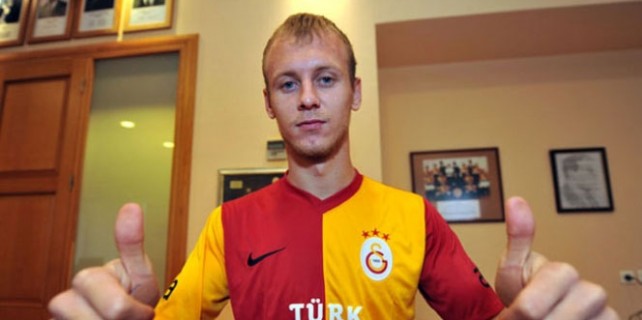 Ünlü futbolcudan kötü haber