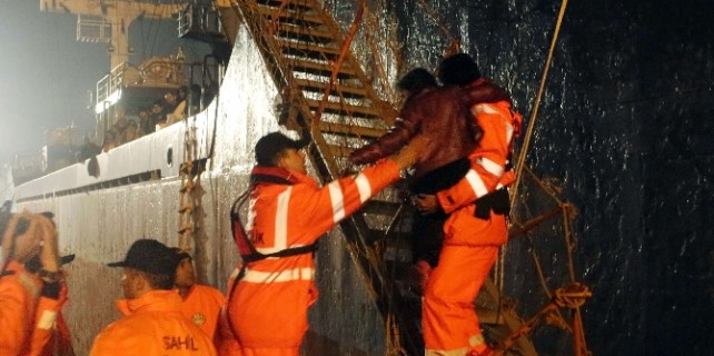 333 kaçak göçmen böyle yakalandı!