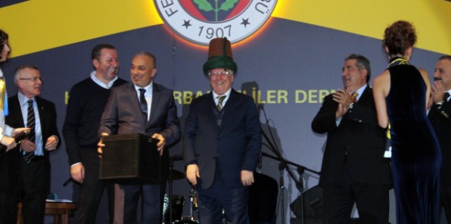 Aziz Yıldırım'dan Mevlana açılımı