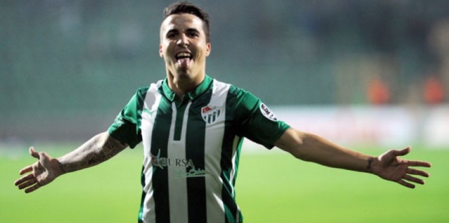 “Bütün golleri kendim atmak istiyorum”