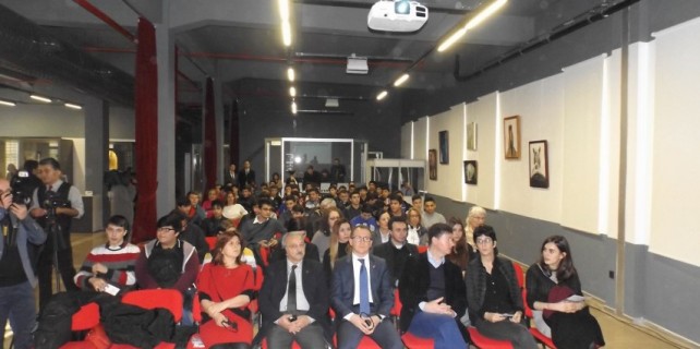 Öğrencilere müze eğitimi verildi