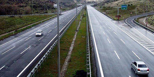 Bakandan 3.otoyol müjdesi! Bursa-İstanbul arası kısalıyor!