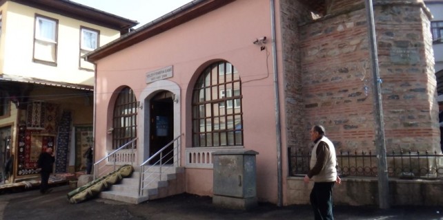 Bursa'da cemaati isyan ettiren hırsızlık!