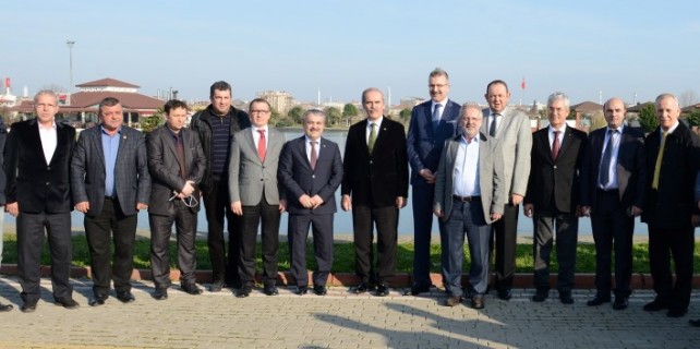 Büyükşehir’den Karacabey’e sosyal tesis müjdesi