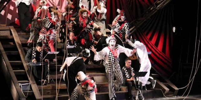 Eşeğin Gölgesi’ne görkemli gala