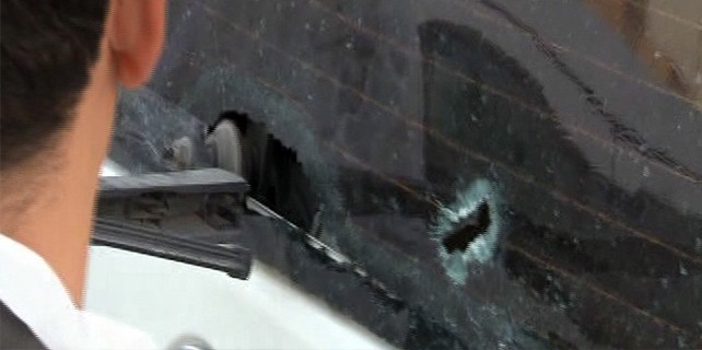 Düğün konvoyunda maganda kurşunu çocuğu vurdu