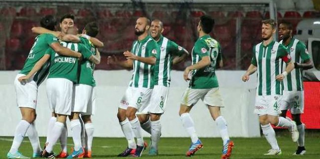 Bursaspor kupada liderliğe oturdu... 5 - 0