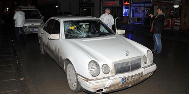 Böyle kaza görülmedi! Ne çarptığını, ne de üstünde taşıdığını farketmedi