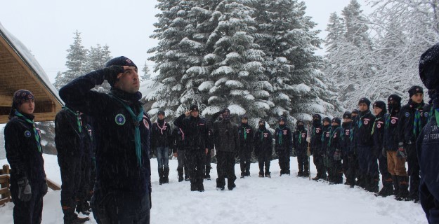 İzciler kış kampında