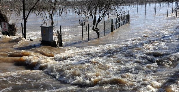 Yüzyılın en büyük felaketi...