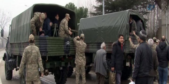 5 bin kişinin sel esareti sona erdi