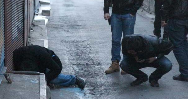 O polisle ilgili şok gelişme!