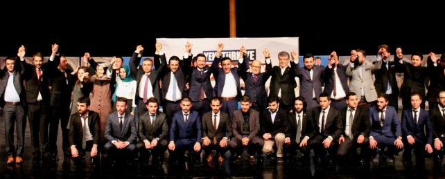 AK Parti Osmangazi Gençlik Kolları'nda Semih Peksert dönemi