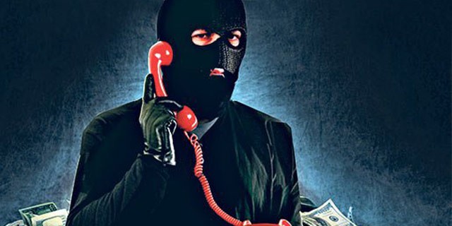 Dolandırıcılara inandı! 70 bin lirasından oldu...