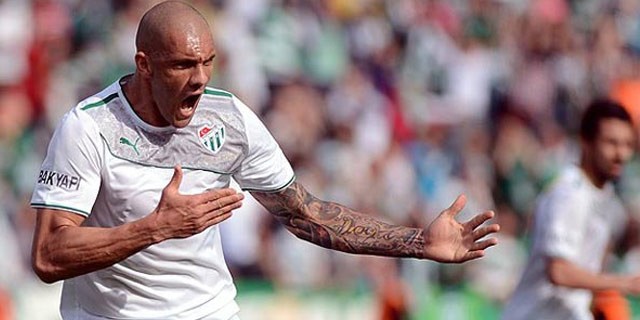 Fenerbahçe'den Fernandao bombası!