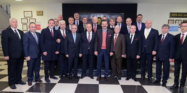 Hisarcıklıoğlu’ndan fakülteye destek sözü