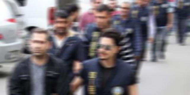 Yasadışı dinleme operasyonunda flaş gelişme