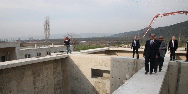 İznik Gölü kirlilikten arınıyor