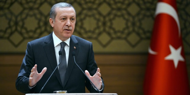 Cumhurbaşkanı'na hakaretten tutuklandı