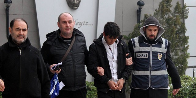 Sahte polis bu kez yakayı ele verdi