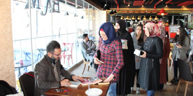 Sinan Yağmur okurlarıyla buluştu