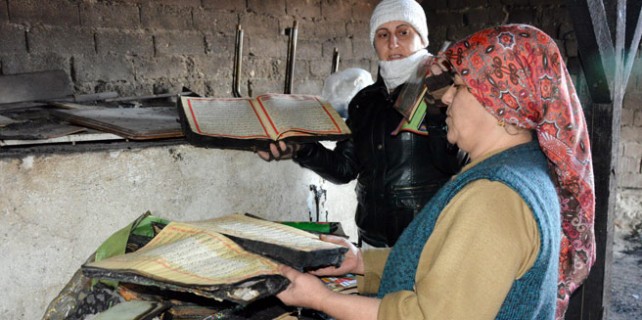 İnanılmaz olay! Küle dönen evde bir tek o yanmadı...