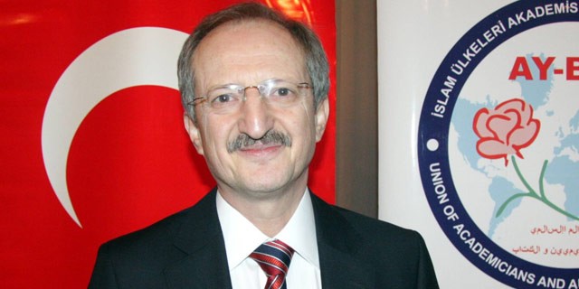 “Başkanlık siteminin Türkiye’ye çok büyük faydası olacaktır”