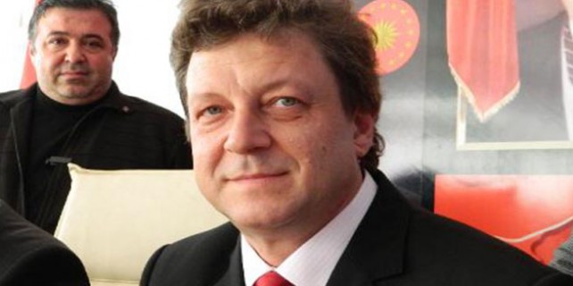 AK Parti Bursa'ya Fransız aday...