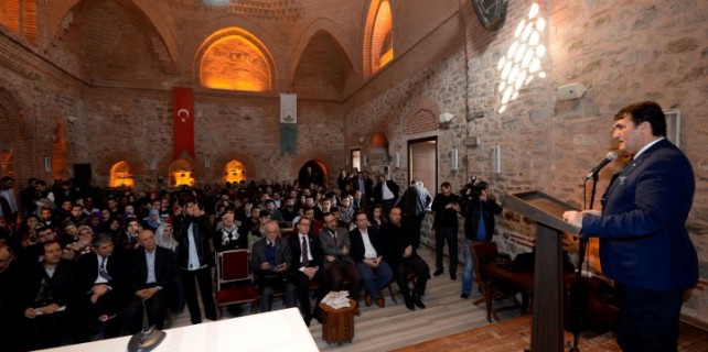 Uluslararası öğrenciler akademisi başladı